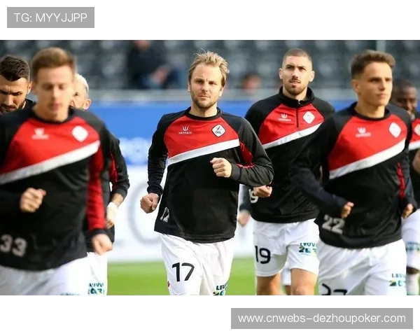 德甲球队欧冠表现稳健，多特蒙德与勒沃库森双双占得晋级先机